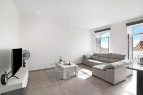Traditional 3 bedroom apartment